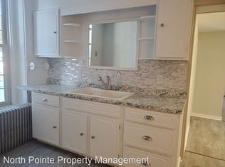 301 S Broad St APT 2, Lititz, PA 17543