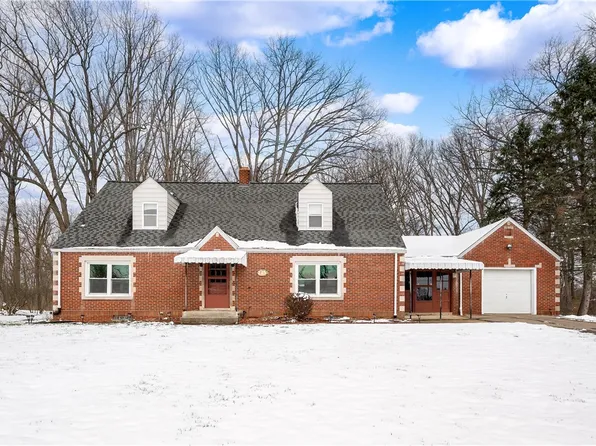 125 Merritt Dr, Butler, PA 16001