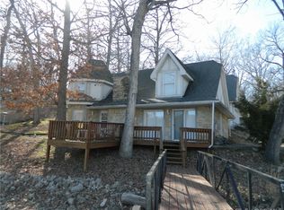 129 Summit View Cir, Climax Springs, MO 65324