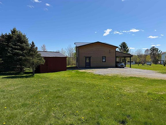 2nd image of 40 Perrin Rd