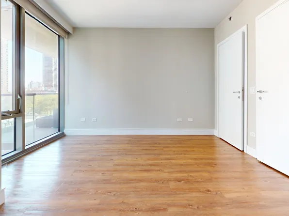 237 East 34th Street image 6 of 25