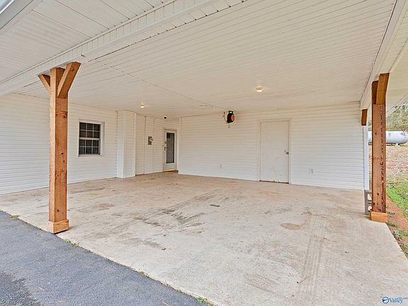 3rd image of 2111 Bakers Chapel Rd