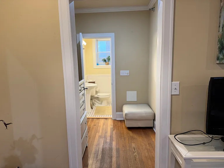 258 E High St #301 — Photo 8