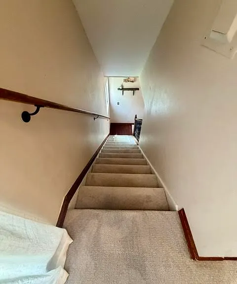 37 Racquet Club Dr #37 — Photo 36