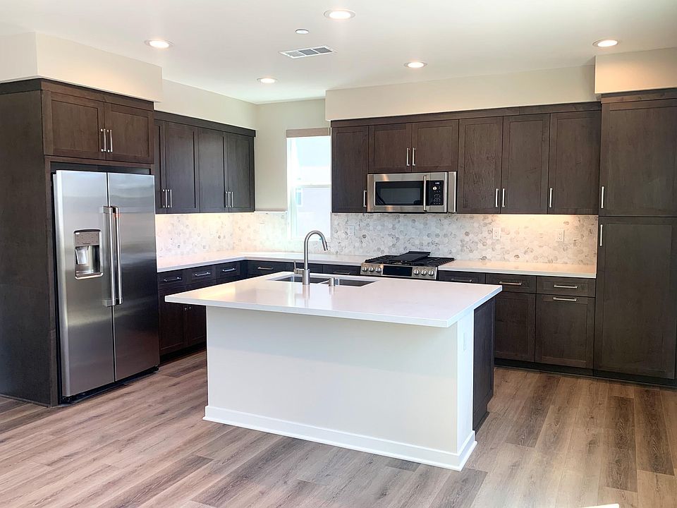 All-new appliances. Beautiful quartz countertops and wood cabinets.