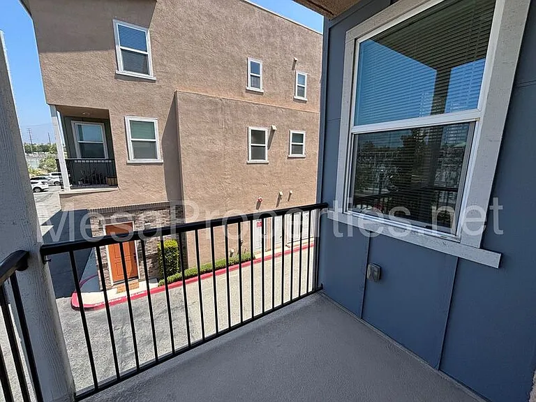 4956 Arrow Hwy #A — Photo 7