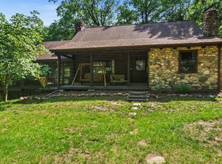 3211 E Longwood Dr, Crete, IL 60417