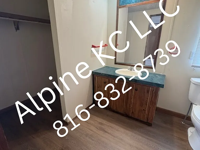 5505 SW Lakefront Ln S #5 — Photo 3
