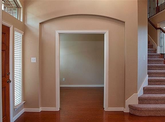 5th image of 4957 Grinstein Dr