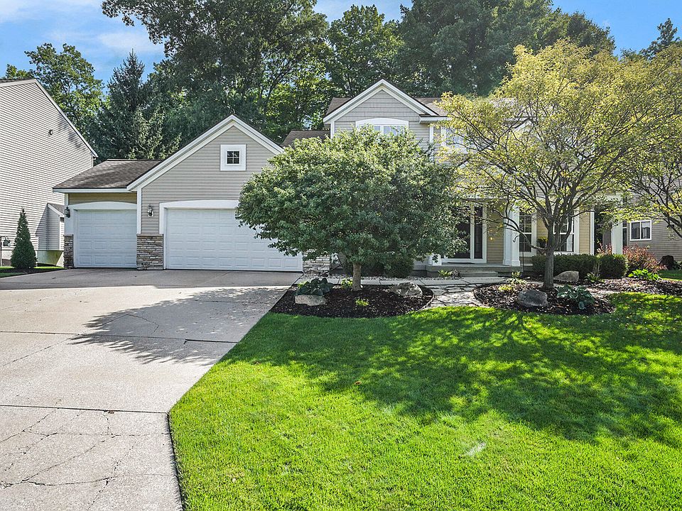 1st image of 5608 E Meadowgrove Dr SE