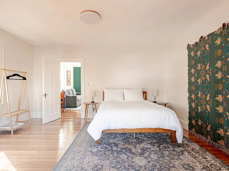 65 Arlington St #1 — Photo 7