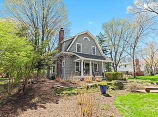 26243 Vincennes Ave, Franklin, MI 48025