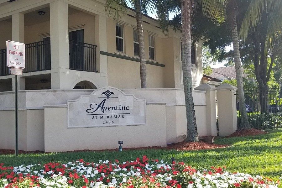 2nd image of 2403 Centergate Dr APT 206