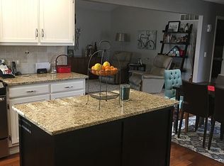 5 Gary Ct, Manteno, IL 60950