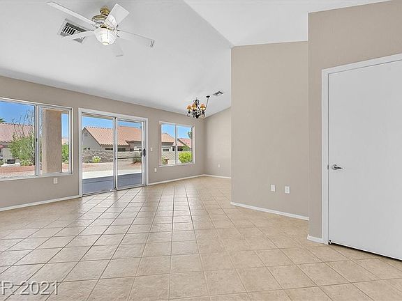 4th image of 8616 Linderwood Dr