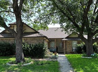 1101 Steven St, Burleson, TX 76028