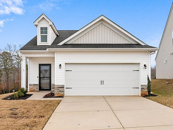 3rd image of 501 Baycraft Ln