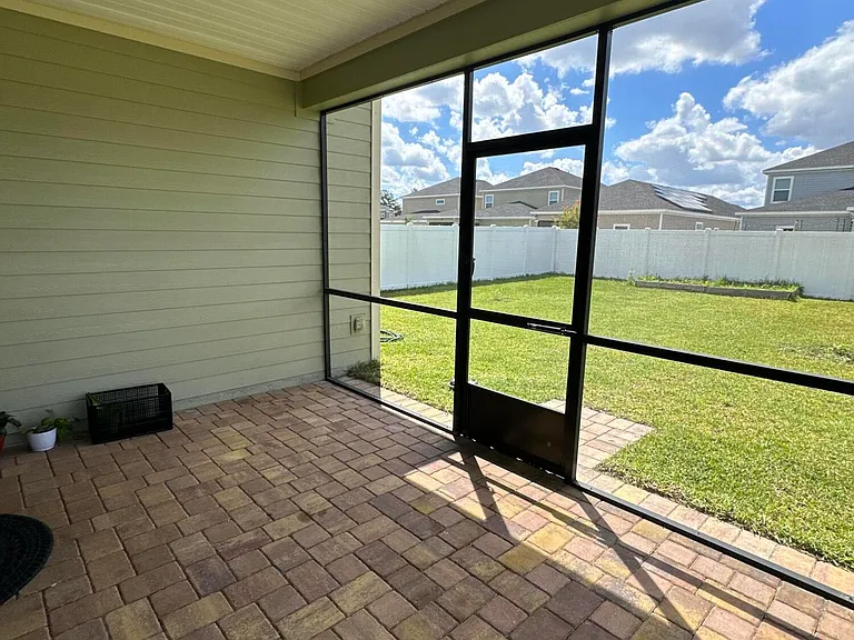 4002 Haydon Burns Pl — Photo 20