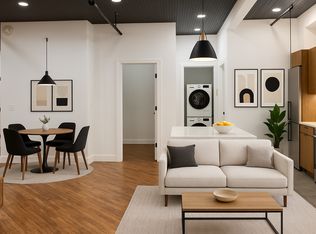 750 Grand St APT 2C, Brooklyn, NY 11211