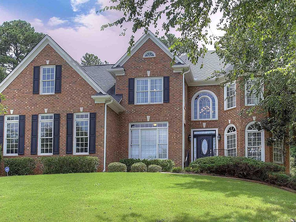 1st image of 102 Millsford Ct