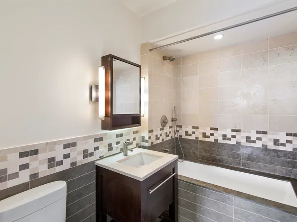 101 West 24th Street image 6 of 17