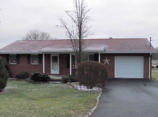 106 2nd St, Centre Hall, PA 16828