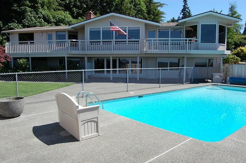 Recently Remodeled View Home