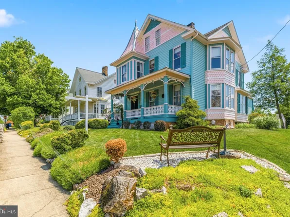 307 Church St, New Windsor, MD 21776