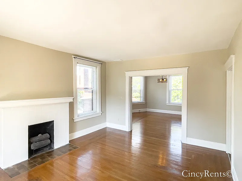 3 Bed 2 Bath apartment in desirable Hyde Park location at Hyde Park — Photo 3
