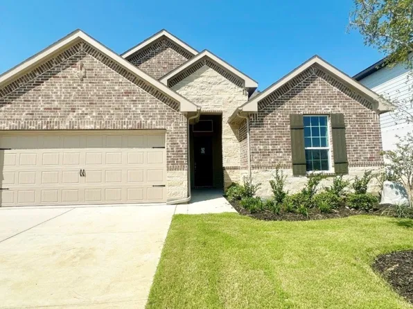 2704 Starling St, Denton, TX 76205