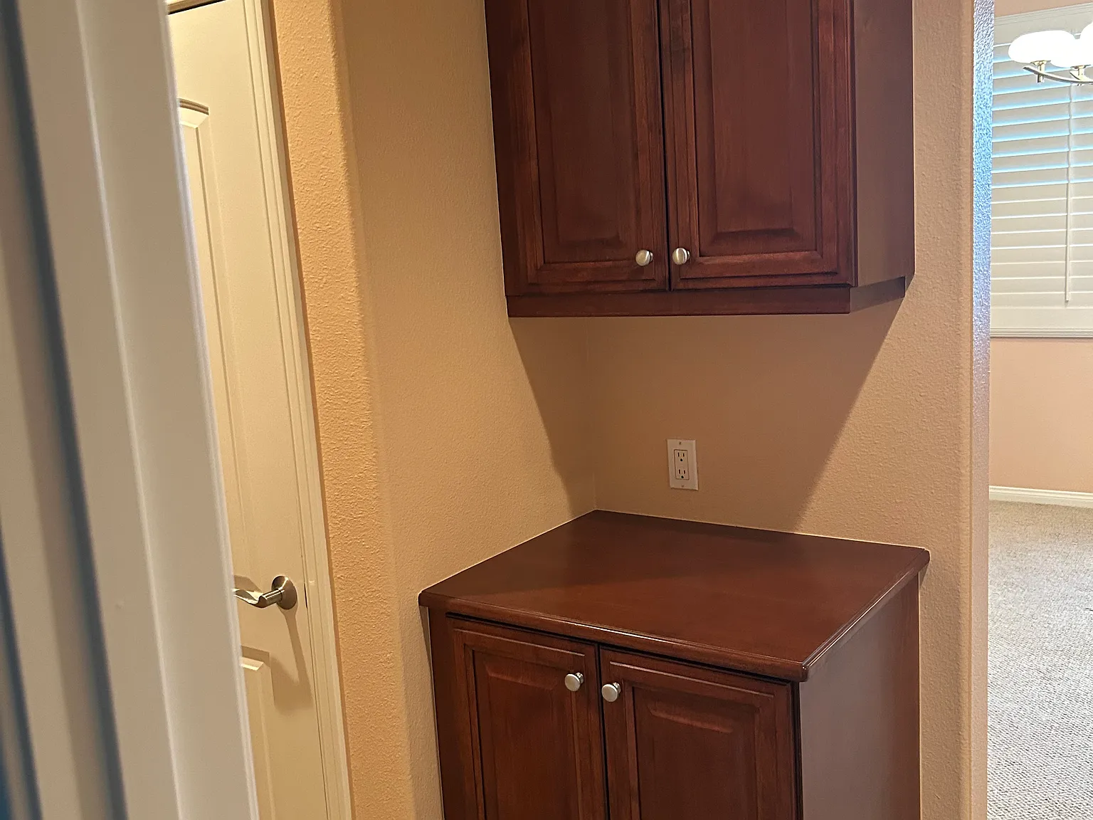 2 bed, $3,400 — Photo 2