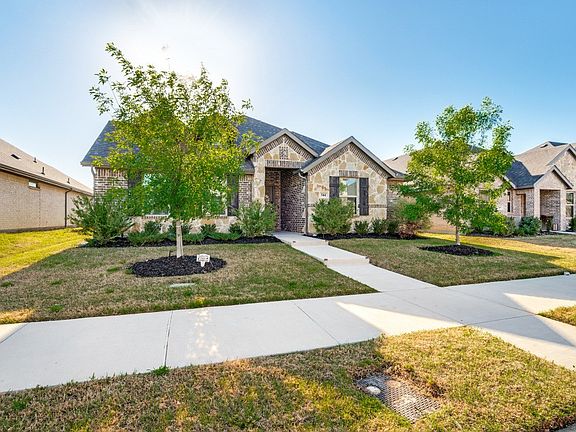 3rd image of 344 Freestall Dr