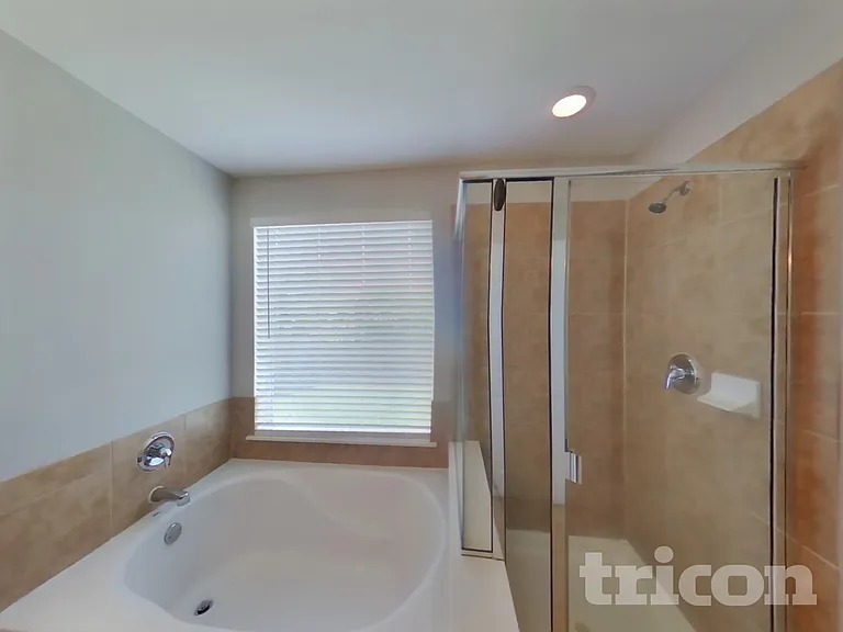 120 Bison Meadow Dr — Photo 8