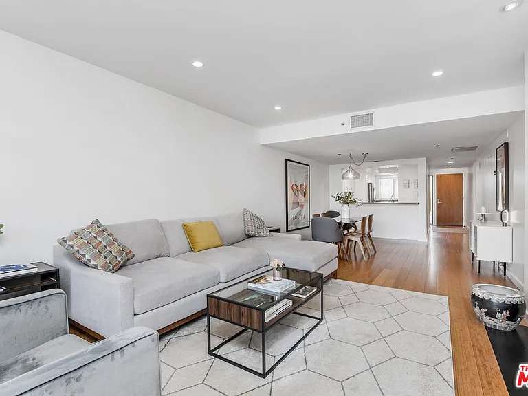 2960 Neilson Way #203 — Photo 5