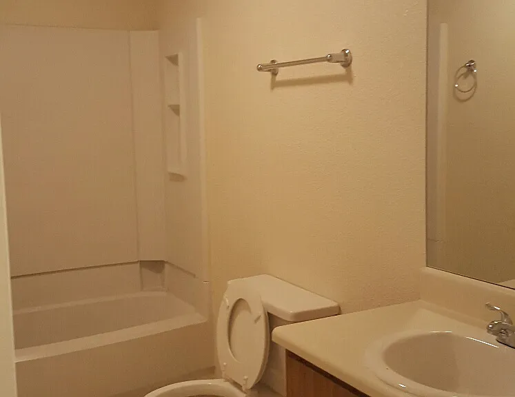 1421 Lake Calais Ct #J — Photo 1