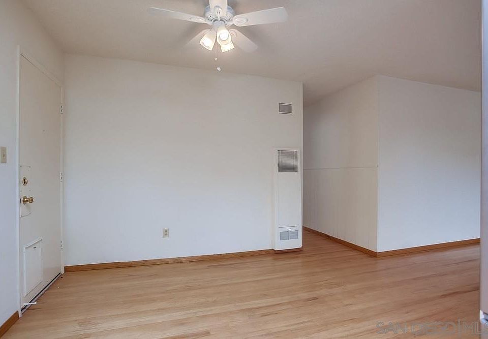 1st image of 3335 Chicago St