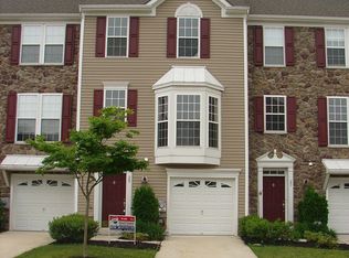 25 Falcon Ln, Delanco, NJ 08075