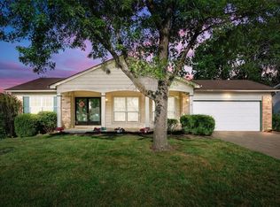 1109 Spencer Rd, Saint Peters, MO 63376