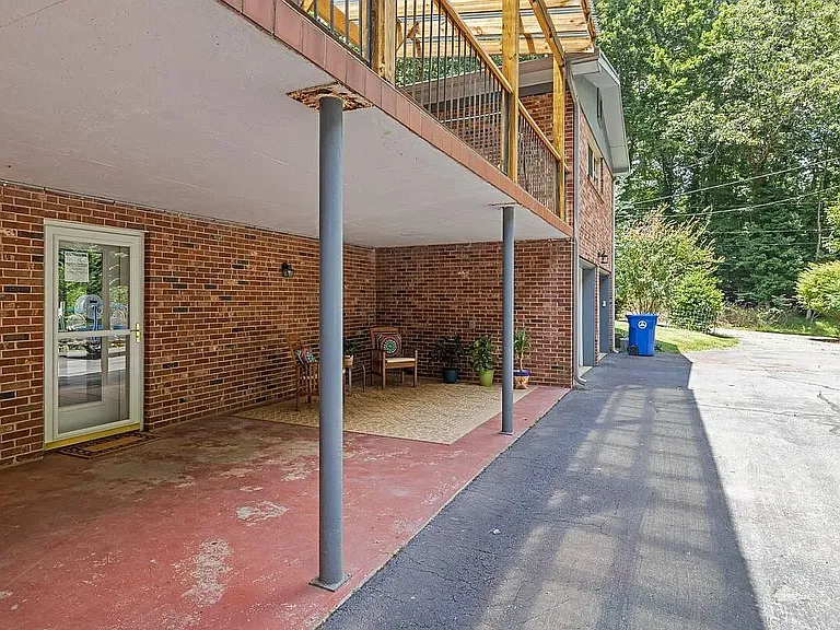 55 Cranesway Dr #1 — Photo 17
