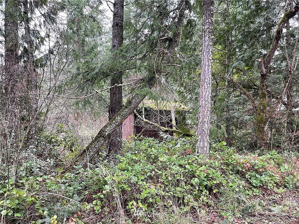 1st image of 22312 Autumnwood Ct SE