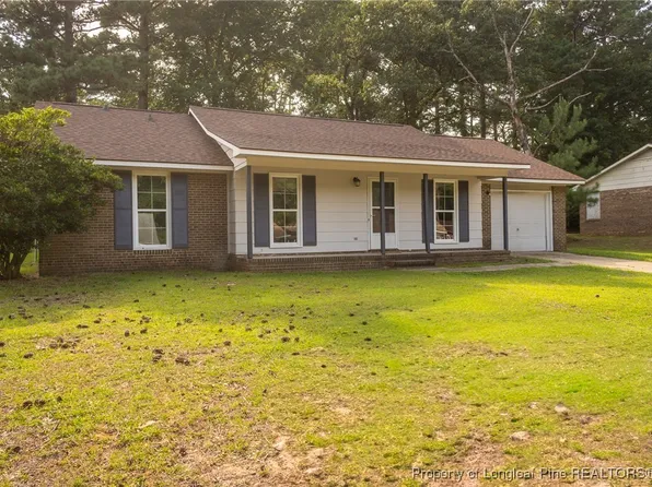 1040 Leslie Dr, Fayetteville, NC 28314