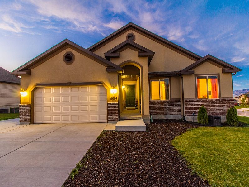 1st image of 6094 W Vista Mesa Dr