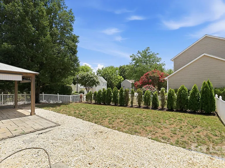 9501 Constitution Hall Dr — Photo 33