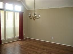 4th image of 3131 Ivy Bend Dr