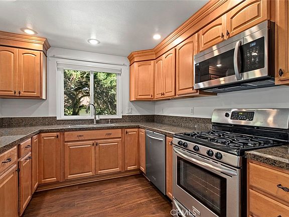 5th image of 19335 Oak Crossing Rd