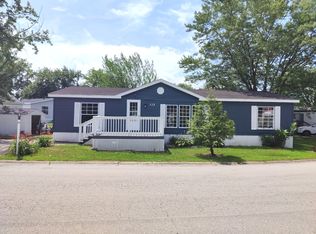 2464 E 29th Rd UNIT 113, Seneca, IL 61360