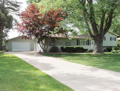 713 Locust Dr, Tallmadge, OH, 44278