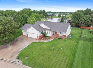 518 Autumn Glen Ct, Newton, KS 67114