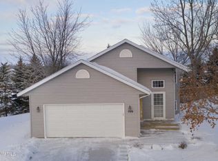 106 Lydia Ln, Fergus Falls, MN 56537
