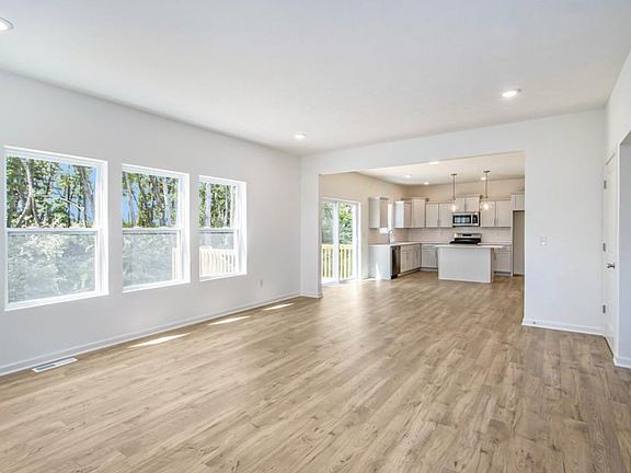 3rd image of 36 Karner Blue Ct
